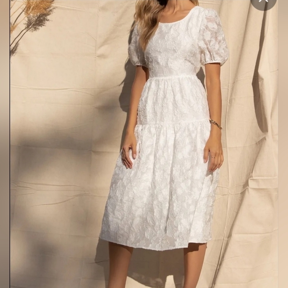 Anthropologie Moon River Choose Bliss White Puff Sleeve Tiered MIDI Dress Sz S